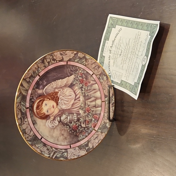 Bradford Exchange "HOPE" 1st in series Garden of Innocence coll.  #8826H - Picture 1 of 11